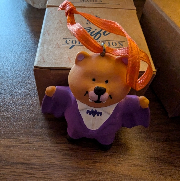 Avon Vintage Halloween Dress up Ornaments - Picture 2 of 8